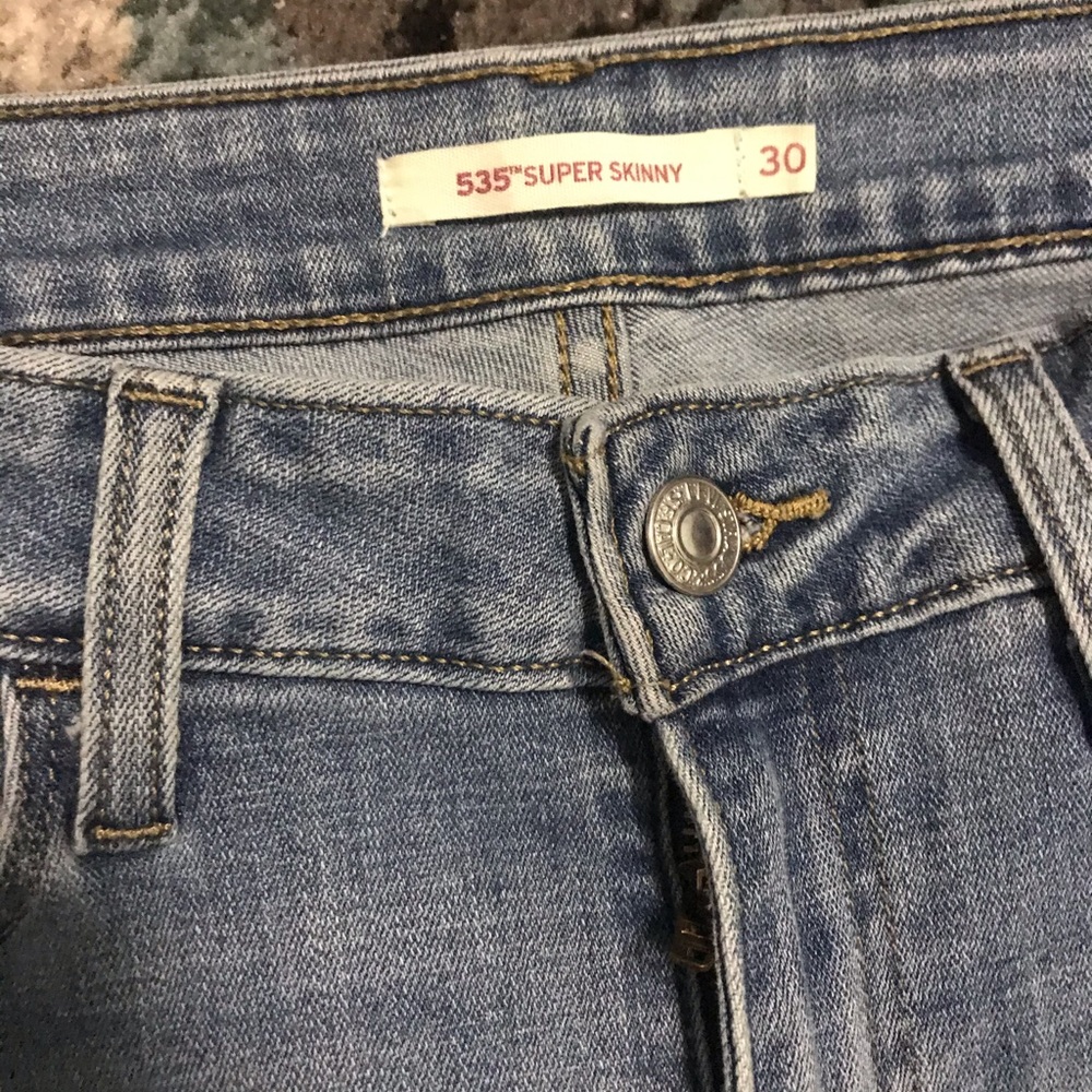 Levi’s 535 super skinny jeans
